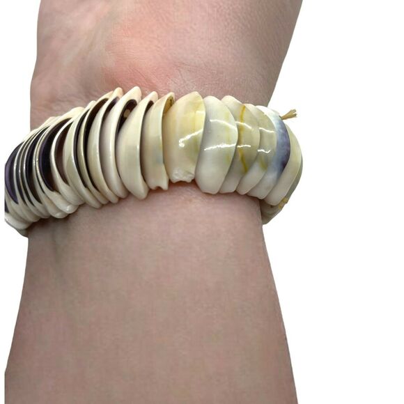 bundled Womens White Beach Adjustable Chunky Stretch Half Shell Bracelet 2.5"X1" - Picture 5 of 11
